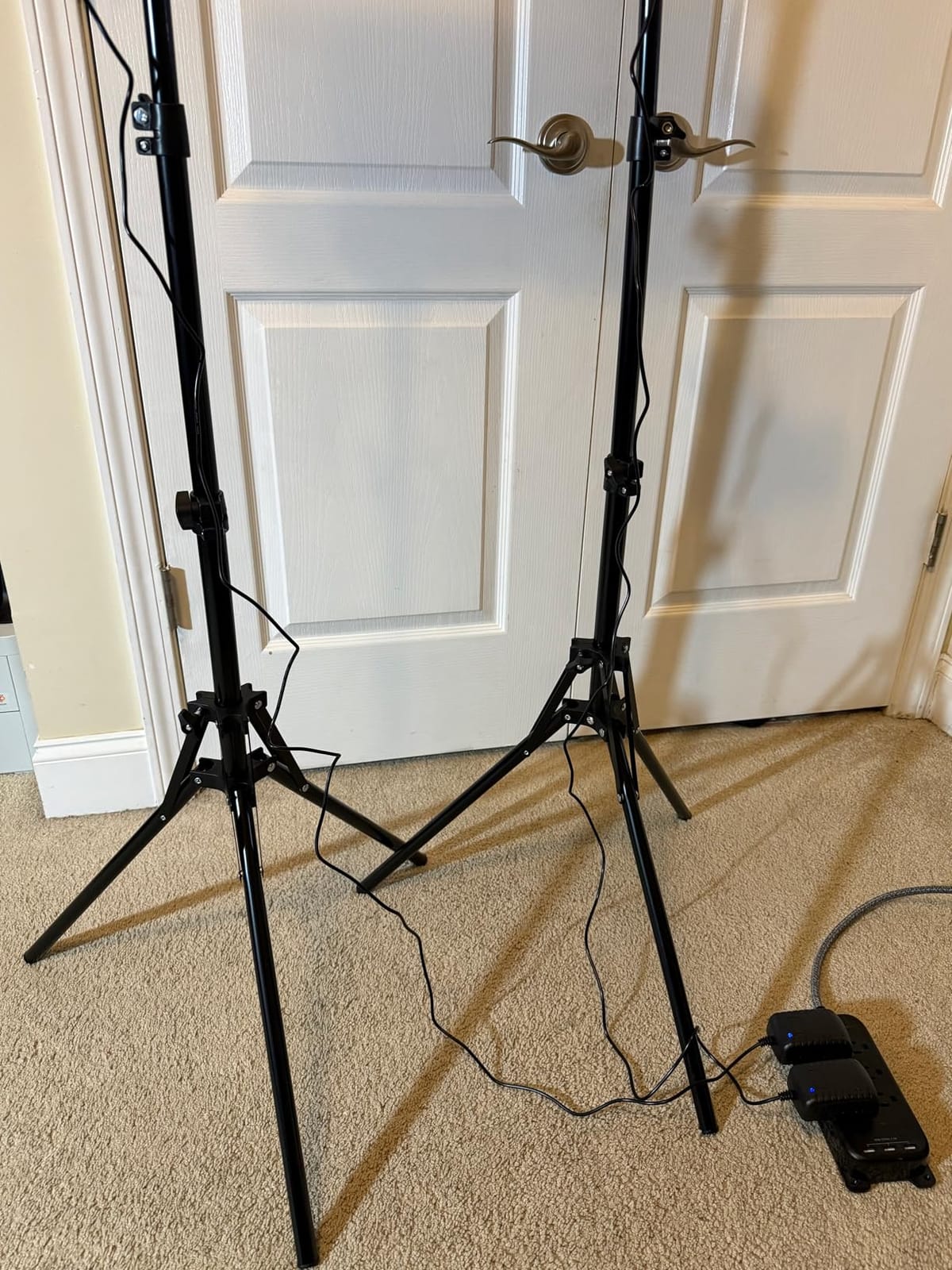 UBeesize 2-Pack LED Video Light Kit with Tripod Stand & Phone Holder | Ultra-Bright 3000-Lumen Dimmable Studio Lights for Live Streaming, Video Recording, Makeup, Gaming, YouTube and Photography customer photo 1